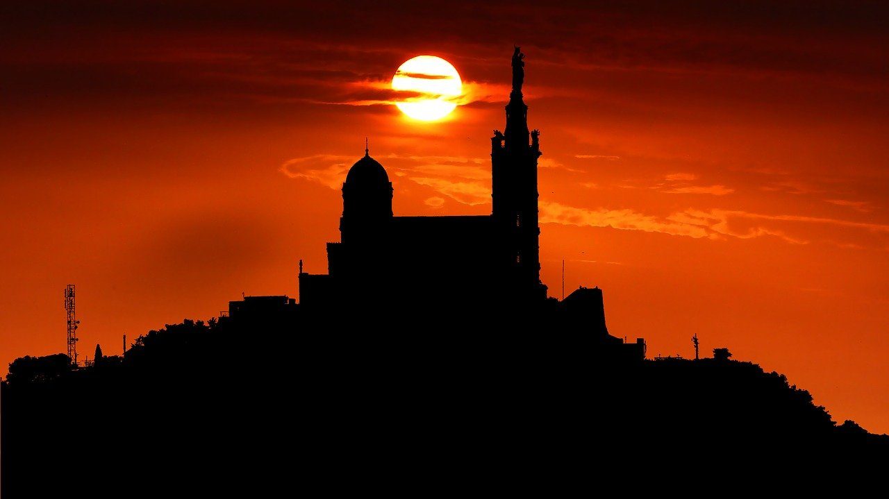 Lever Du Soleil Architecture Cathédrale Marseille